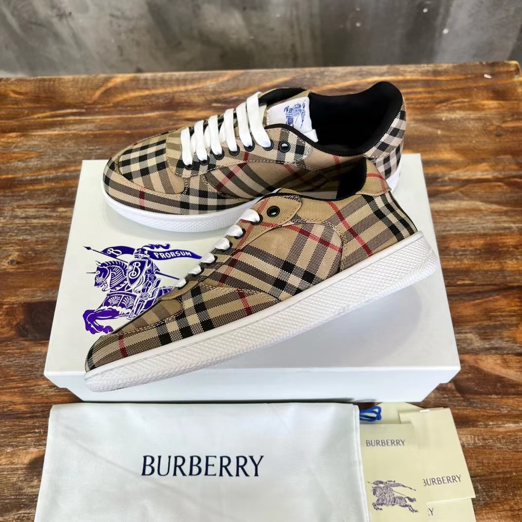 20240719 Burberry 博柏利潮流休閒運動鞋 海外原單免稅平行輸入 歐美代購 台北101專櫃官網同步在售